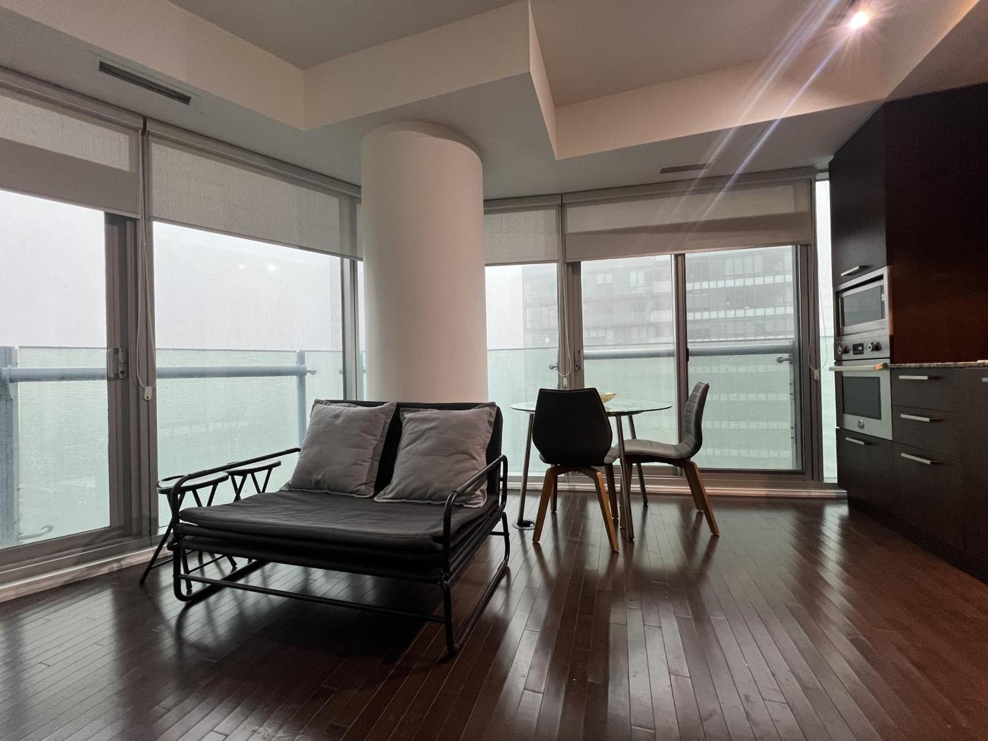 Grand Royal Suites Toronto Quarto foto